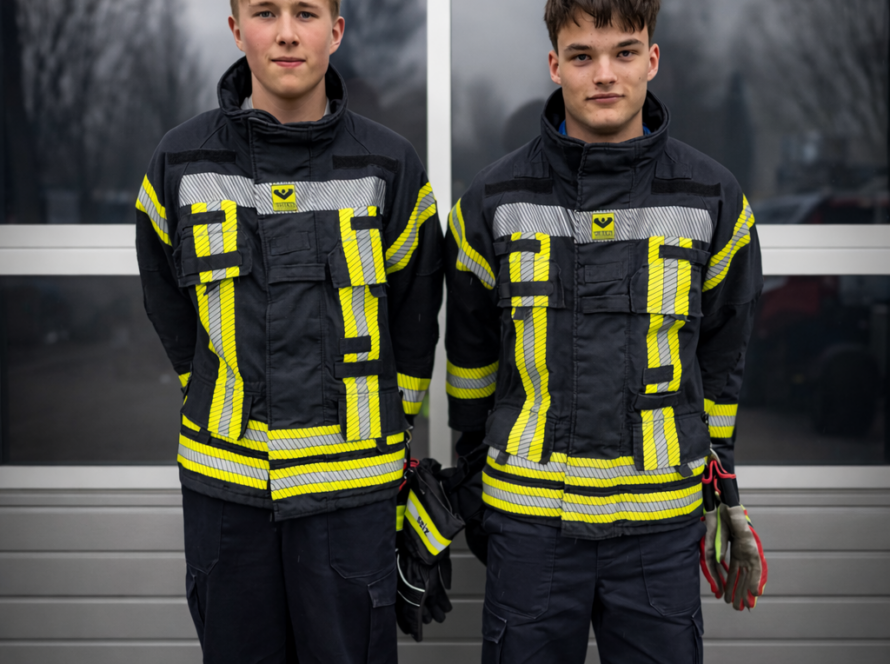 Neue Anwärter der FF Schwinde-Stove