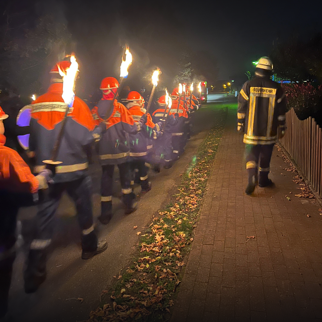 Laternenumzug der Jugendfeuerwehr