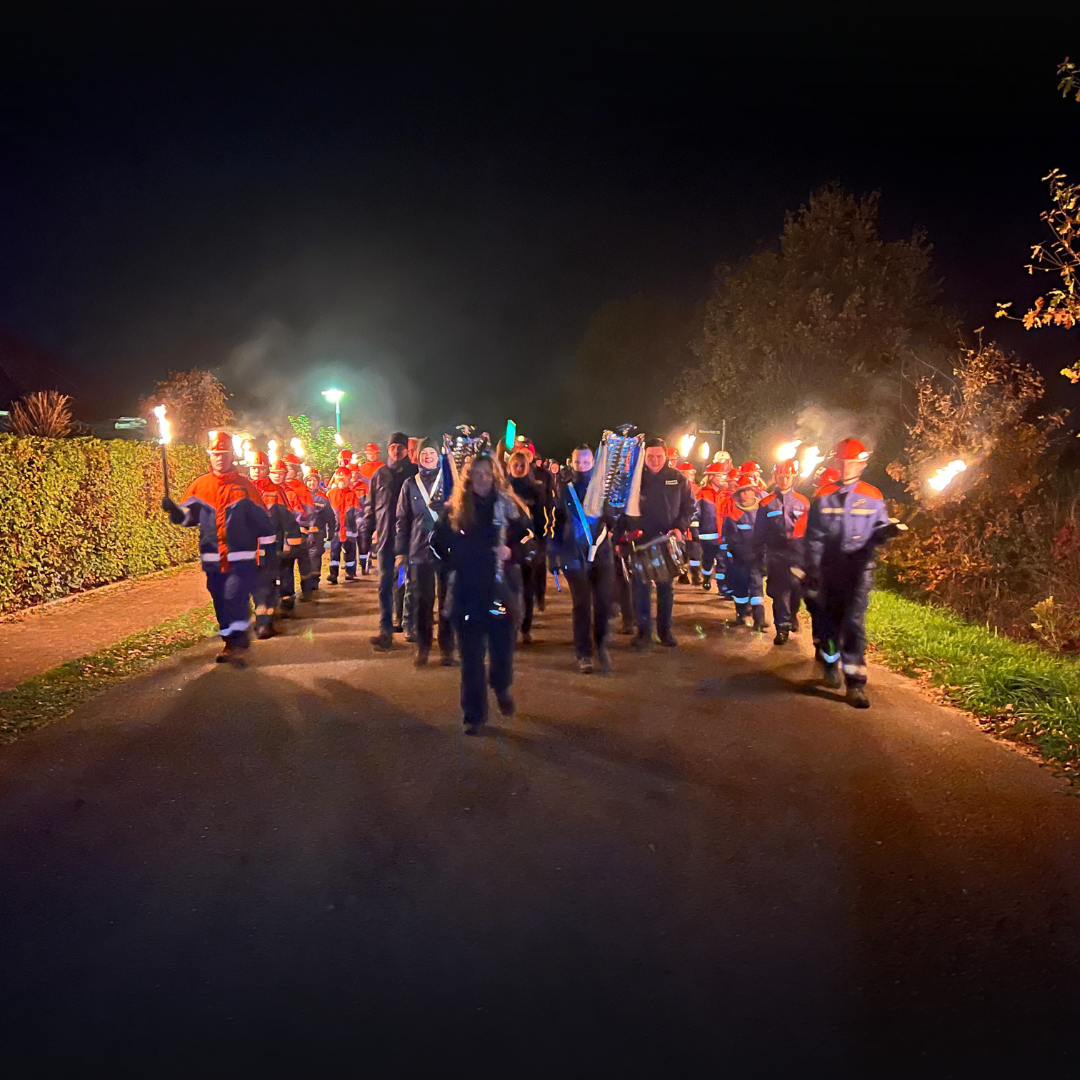 Laternenumzug der Jugendfeuerwehr